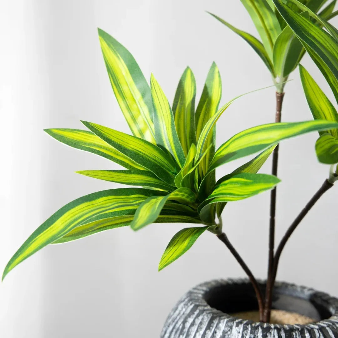 planta-artificial-com-ramos-de-bambu-para-decoracao